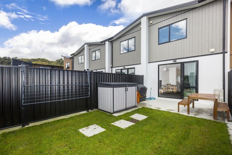 Photo of property in 7 Green Lane, Wallaceville, Upper Hutt, 5018