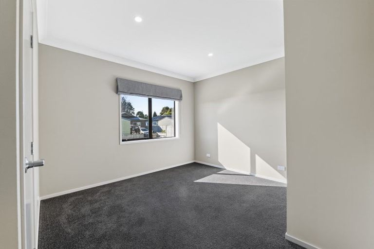 Photo of property in 7 Manatu Lane, Inglewood, 4330