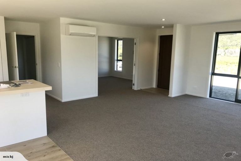 Photo of property in 24 Sandford Terrace, Lower Shotover, Queenstown, 9304