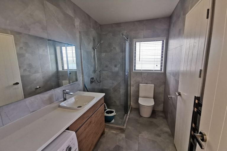 Photo of property in 16 Hapukupuku Avenue, Beachlands, Auckland, 2018