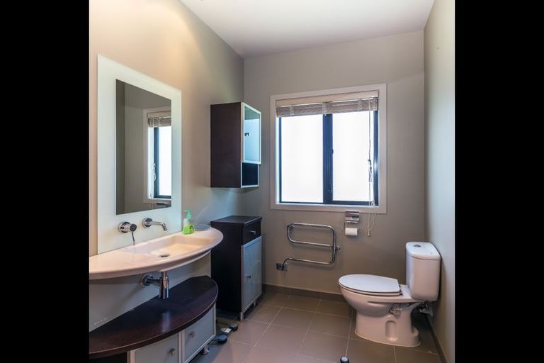 Photo of property in 2 Flaxen Way, Kinloch, Taupo, 3377