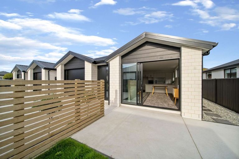 Photo of property in 6b Dey Street, Mosgiel, 9024