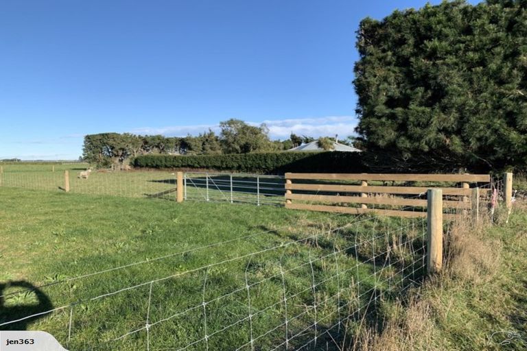 Photo of property in 675 Clintons Road, Charing Cross, Christchurch, 7671