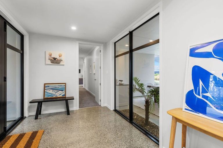 Photo of property in 15 Lake View Terrace, Huntingdon, Ashburton, 7774