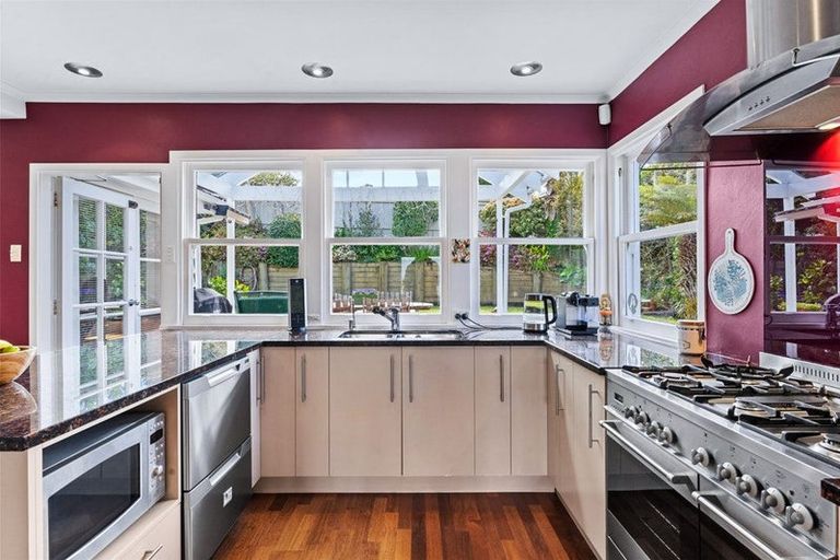 Photo of property in 3 Castor Bay Road, Castor Bay, Auckland, 0620