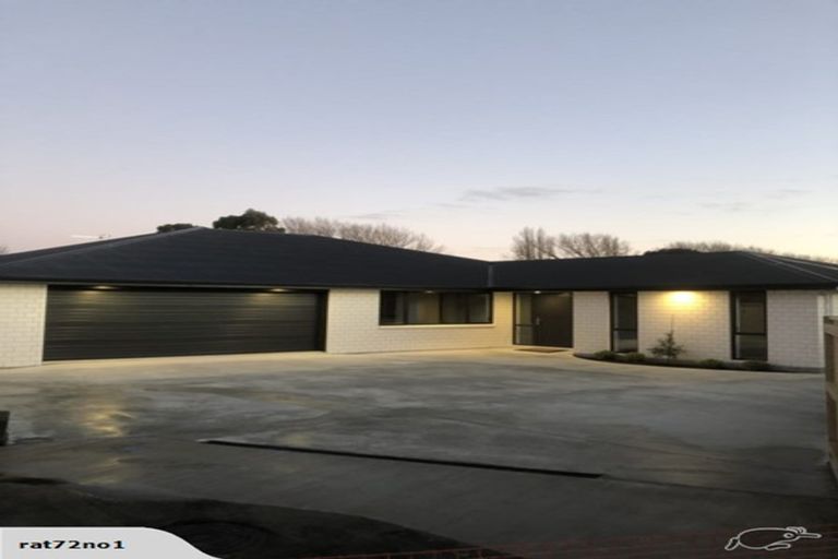 Photo of property in 22 Freedom Drive, Kelvin Grove, Palmerston North, 4414