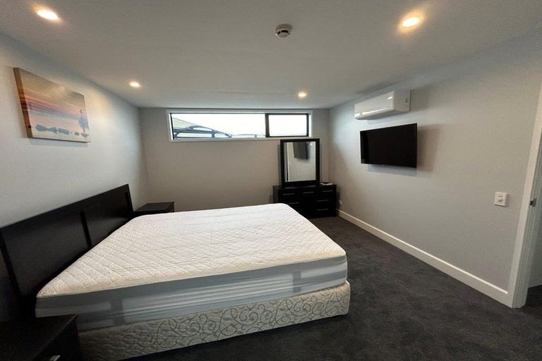 Photo of property in Customhouse Apartments, 314j Maunganui Road, Mount Maunganui, 3116