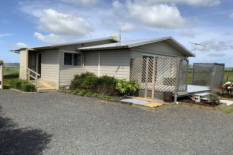 Photo of property in 205 Native Road, Pukekawa, Tuakau, 2696