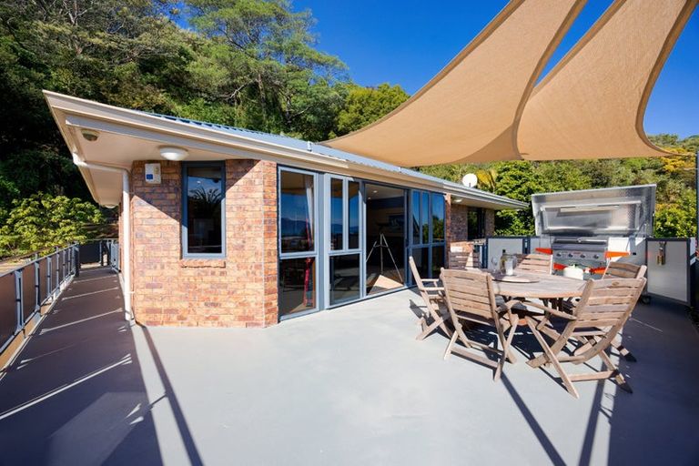 Photo of property in 22a Kotuku Road, South Bay, Kaikoura, 7300