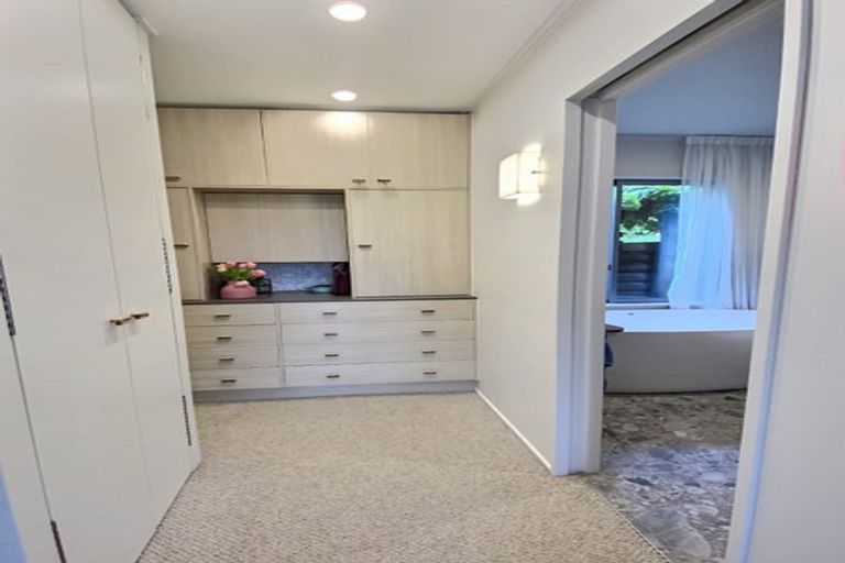 Photo of property in 37 Kawerau Avenue, Devonport, Auckland, 0624