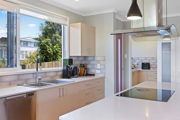 Photo of property in 65a Govett Avenue, Frankleigh Park, New Plymouth, 4310