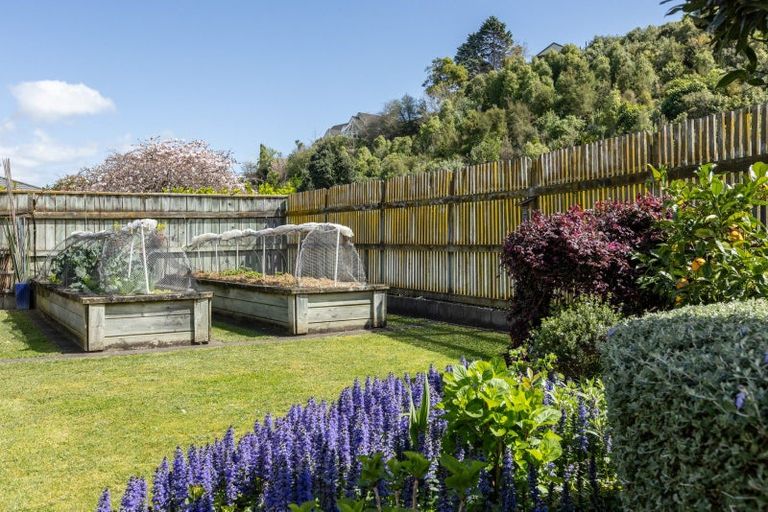 Photo of property in 30 Pukekura Place, Taradale, Napier, 4112