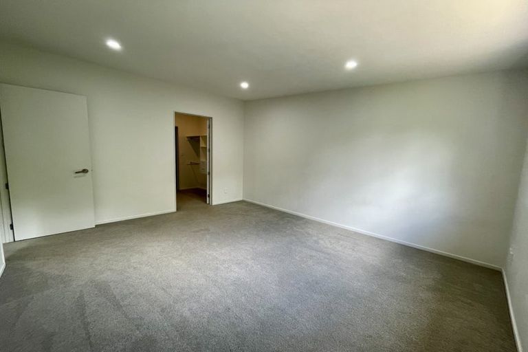 Photo of property in 6b Carlos Drive, Flat Bush, Auckland, 2016