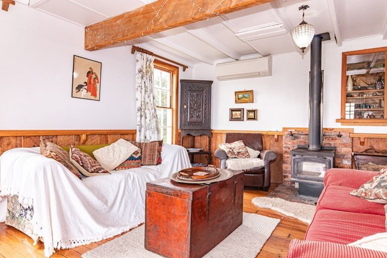 Photo of property in 387 Johns Way, Martinborough, Carterton, 5784