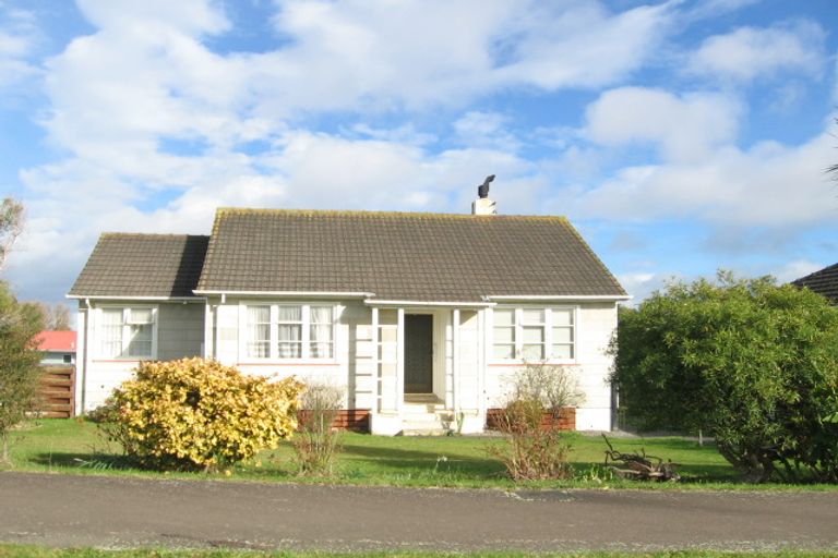 Photo of property in 46 Clyde Crescent, Roslyn, Palmerston North, 4414