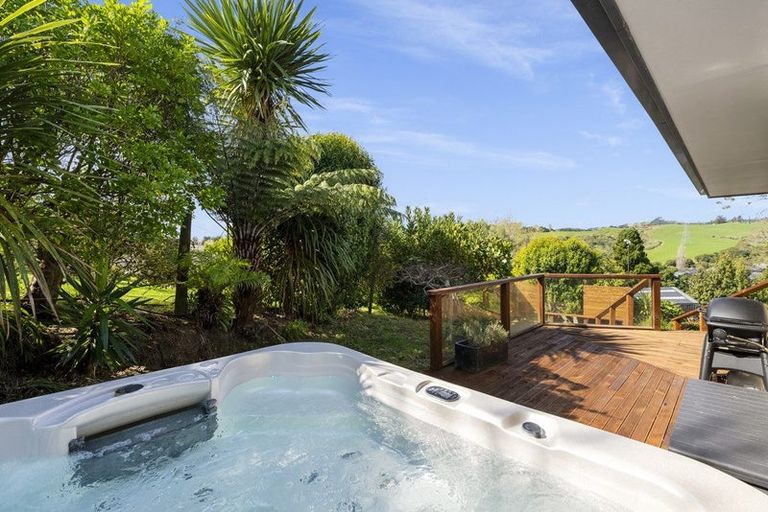 Photo of property in 28 Tuscany Place, Ohauiti, Tauranga, 3112