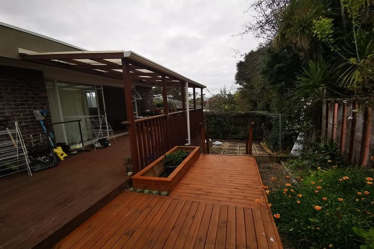 Photo of property in 3/14 Cezanne Place, New Lynn, Auckland, 0600