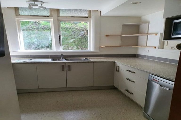 Photo of property in 88 Duncan Terrace, Kilbirnie, Wellington, 6022