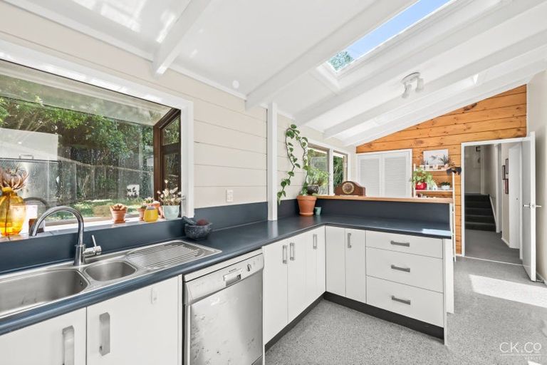 Photo of property in 12 Rondane Place, Tirohanga, Lower Hutt, 5010