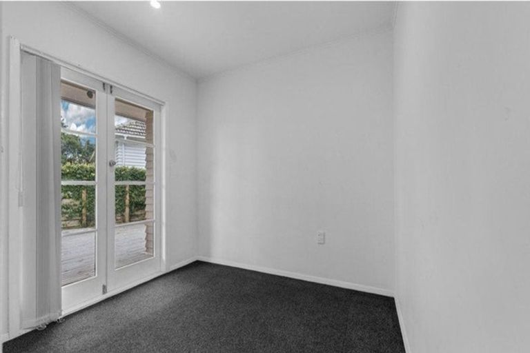 Photo of property in 5 Tui Crescent, Manurewa, Auckland, 2102