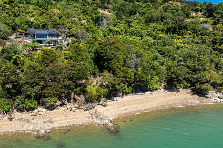 Photo of property in 606 Moetapu Bay Road, Moetapu Bay, Picton, 7282