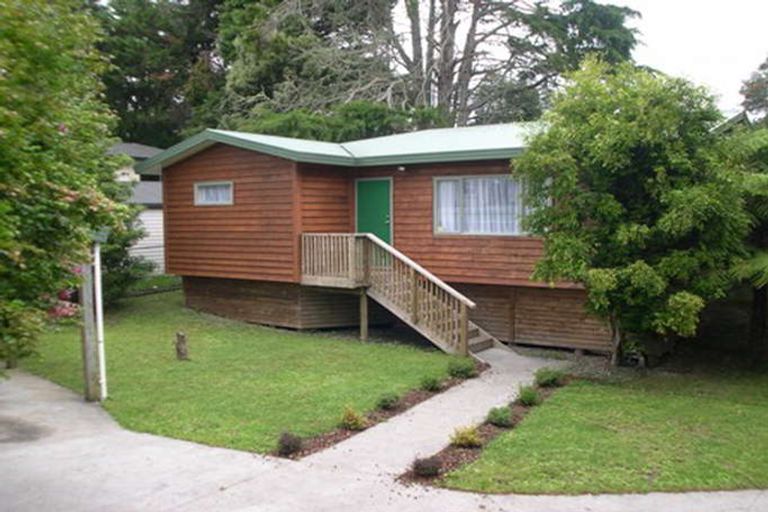 Photo of property in 23a Ranui Avenue, Ranui, Auckland, 0612