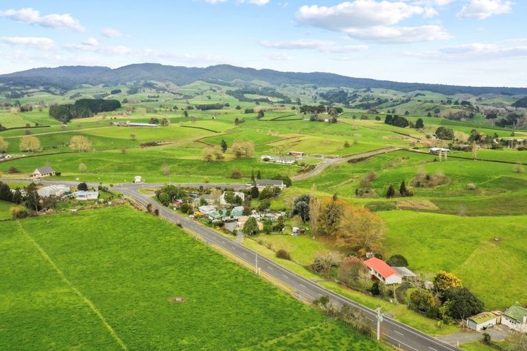 Photo of property in 755 Te Pahu Road, Te Pahu, Hamilton, 3285