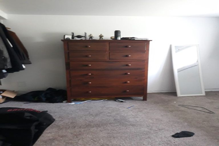 Photo of property in 20 Fowler Street, Northcote, Auckland, 0627