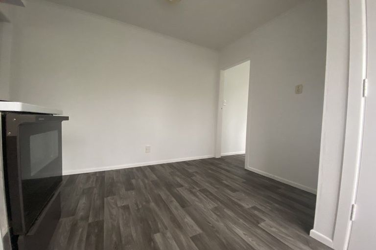 Photo of property in 5 Birch Street, Johnsonville, Wellington, 6037