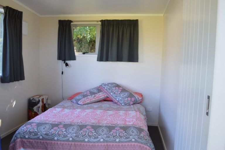 Photo of property in 22 Puriri Place, Tuateawa, Coromandel, 3583