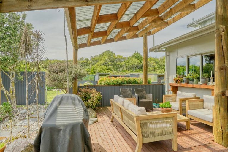 Photo of property in 14 Butlers Road, Ruatapu, Hokitika, 7883