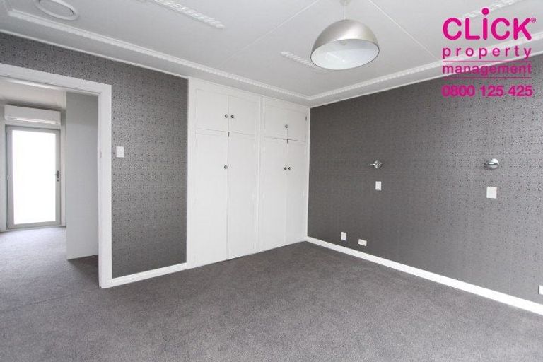 Photo of property in 35 Durham Street, Mornington, Dunedin, 9011