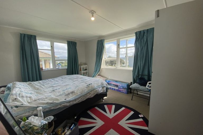 Photo of property in 39 Tukanae Street, Strathmore Park, Wellington, 6022