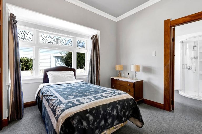 Photo of property in 17 Albion Street, Hawera, 4610