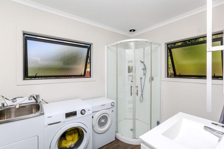 Photo of property in 73 Mould Street, Waitara, 4320