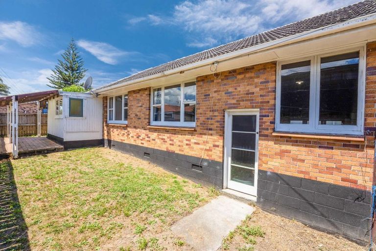 Photo of property in 1/10 Waipuna Road, Mount Wellington, Auckland, 1060