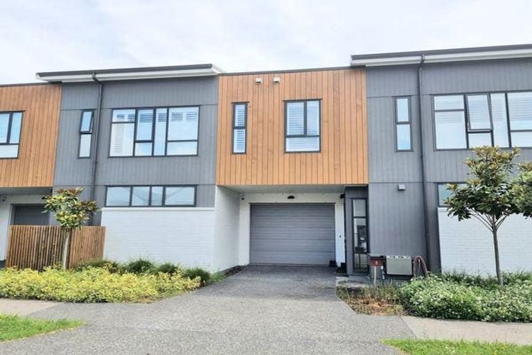 Photo of property in 8 Gateway Avenue, Beachlands, Auckland, 2018