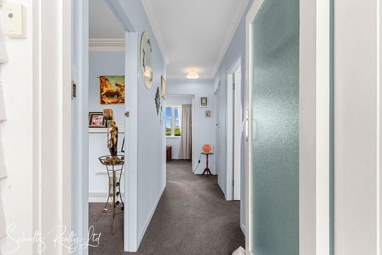 Photo of property in 69 Marohemo Road, Maungaturoto, 0583