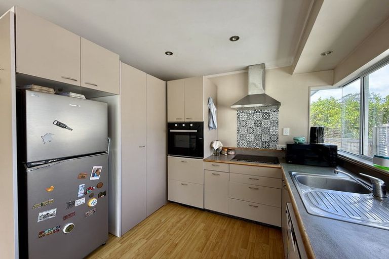 Photo of property in 10a Olwyn Place, Greenhithe, Auckland, 0632