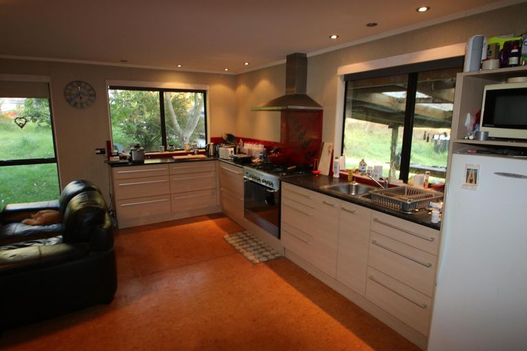 Photo of property in 62 Oinu Road, Awanui, 0482