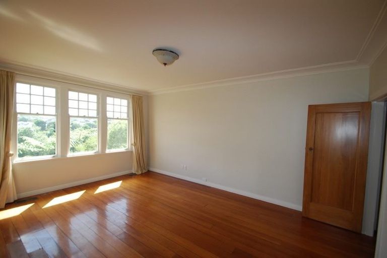 Photo of property in 37 Clutha Avenue, Khandallah, Wellington, 6035