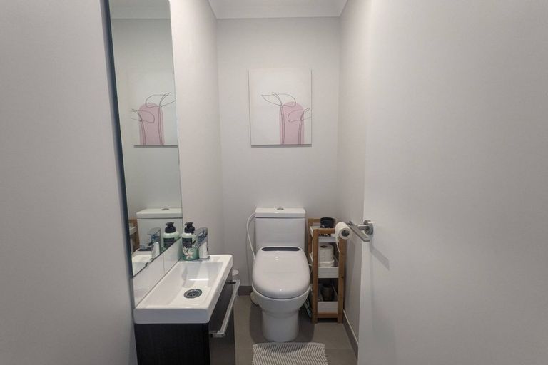 Photo of property in 30 Chaffinch Road, Hobsonville, Auckland, 0616