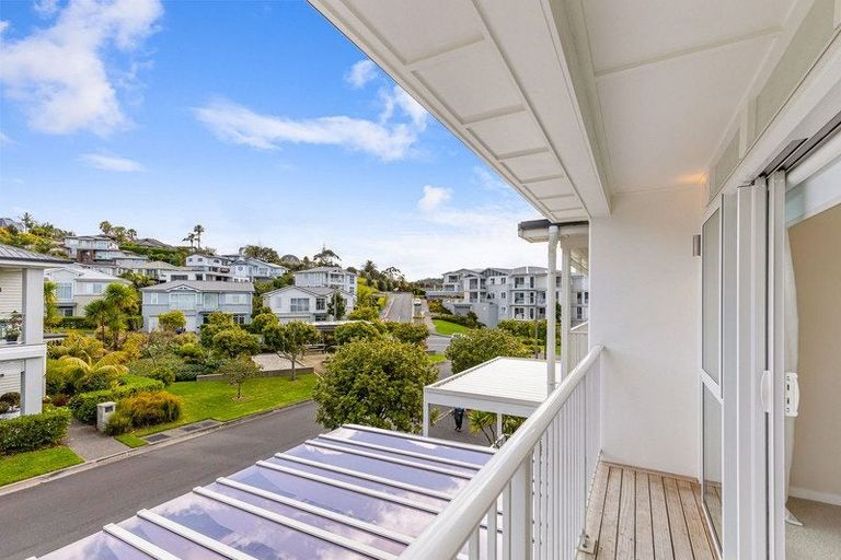 Photo of property in 130 Landmark Terrace, Orewa, 0931