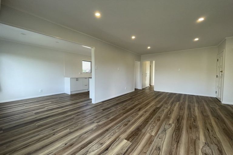 Photo of property in 14 Withers Road, Glen Eden, Auckland, 0602