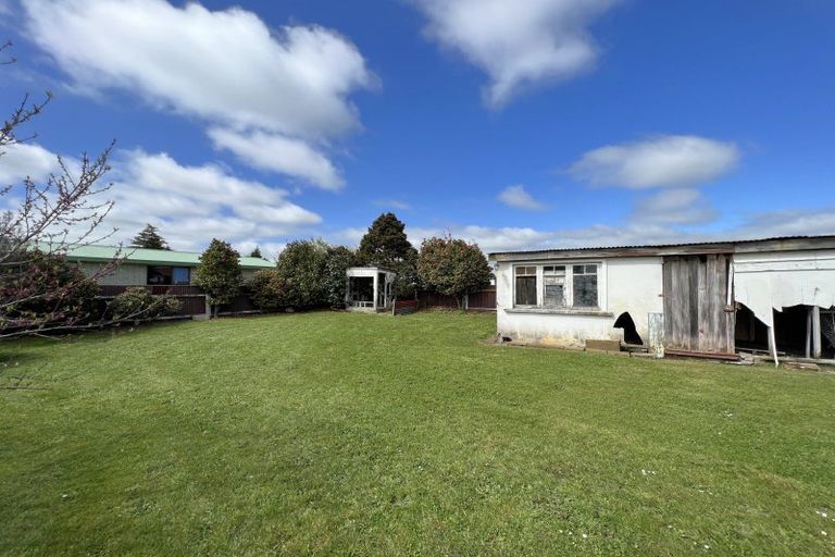 Photo of property in 24 Thyra Street, Dannevirke, 4930