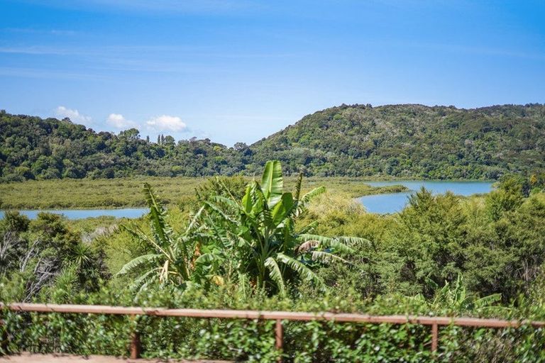 Photo of property in 91 Weranui Road, Waiwera, Orewa, 0994