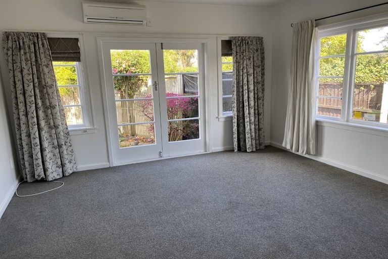 Photo of property in 1/23 Webb Street, St Albans, Christchurch, 8014