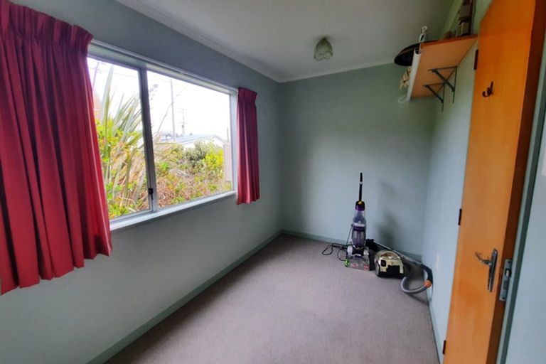 Photo of property in 3 Esplanade, Kaka Point, 9271