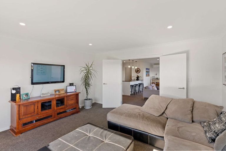 Photo of property in 44 Mcquillan Avenue, Woodend, 7610