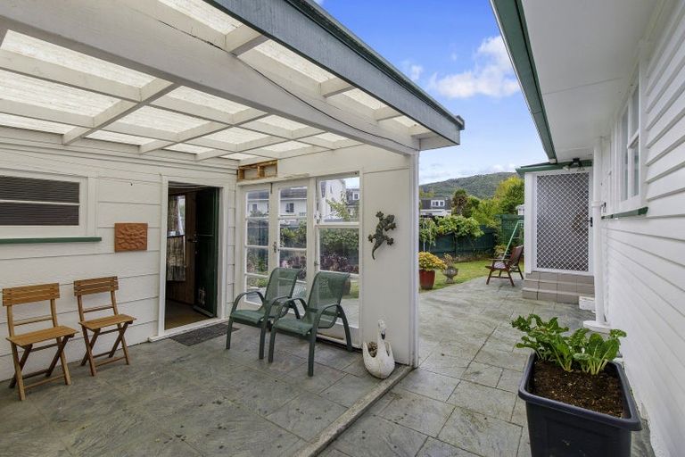 Photo of property in 50 Thomas Street, Stokes Valley, Lower Hutt, 5019